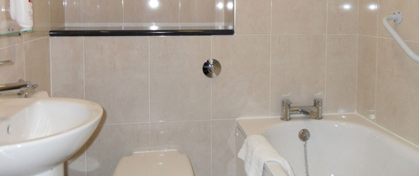 Days Hotel Gatwick Bathroom Days Hotel Gatwick Bathroom