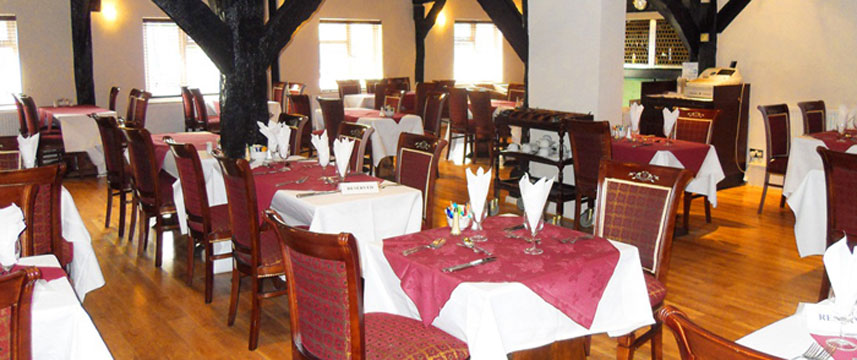 Days Hotel Gatwick Dining Room Days Hotel Gatwick Dining Room