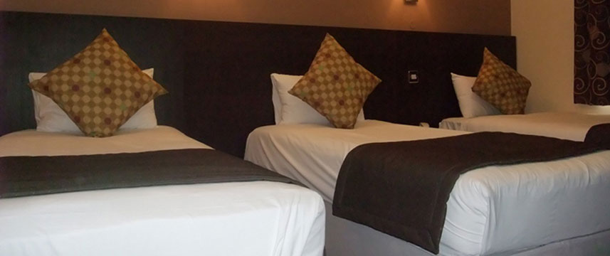 Days Hotel Gatwick Family Room Days Hotel Gatwick Family Room