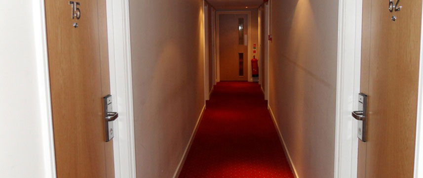 Days Hotel Gatwick Hallways