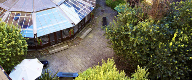 Days Hotel Manchester City - Outside Area Days Hotel Manchester City - Outside Area