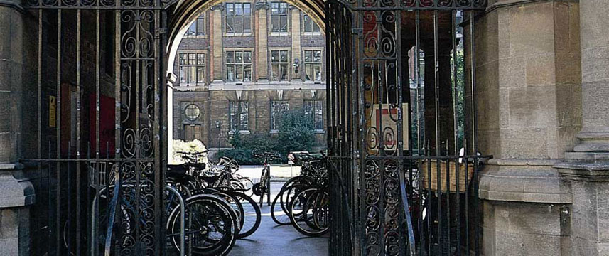 De Vere University Arms Hotel - Entrance De Vere University Arms Hotel - Entrance