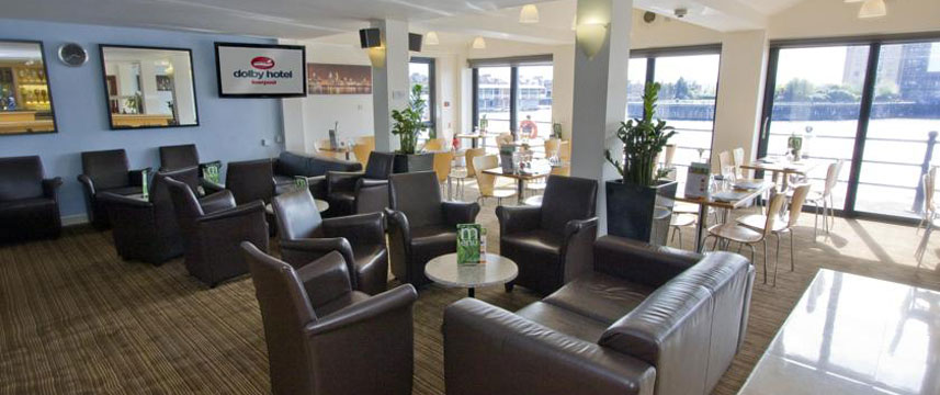Dolby Hotel Liverpool - Seating Area