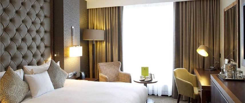 DoubleTree By Hilton London Victoria - King Premium Deluxe