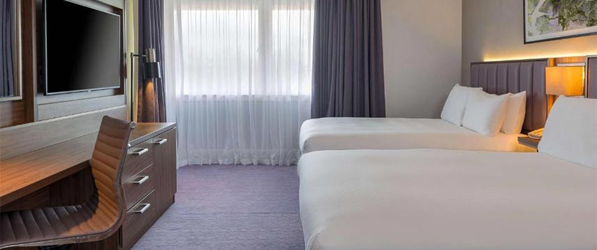 DoubleTree by Hilton Edinburgh Airport - Twin Queen Room