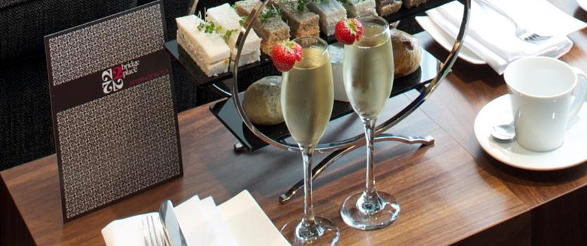 DoubleTree by Hilton London Victoria Afternoon Tea DoubleTree by Hilton London Victoria Afternoon Tea