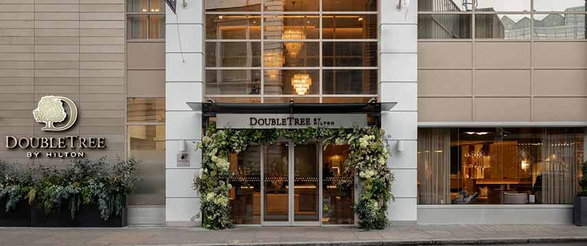 DoubleTree by Hilton London Victoria Entrance DoubleTree by Hilton London Victoria Entrance
