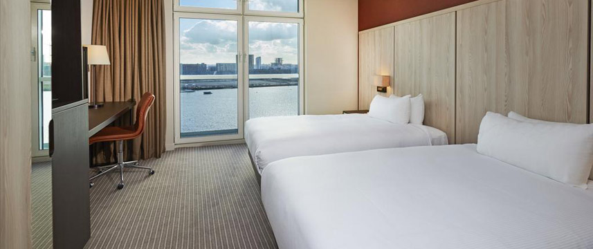 Doubletree By Hilton London Excel Twin Deluxe River View