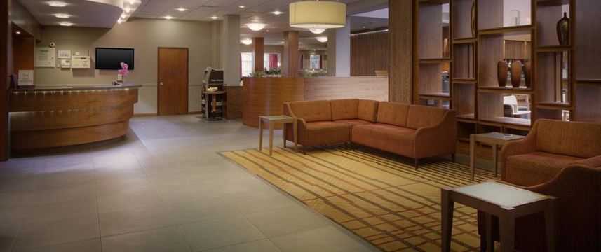 Doubletree by Hilton Aberdeen City Centre Lobby