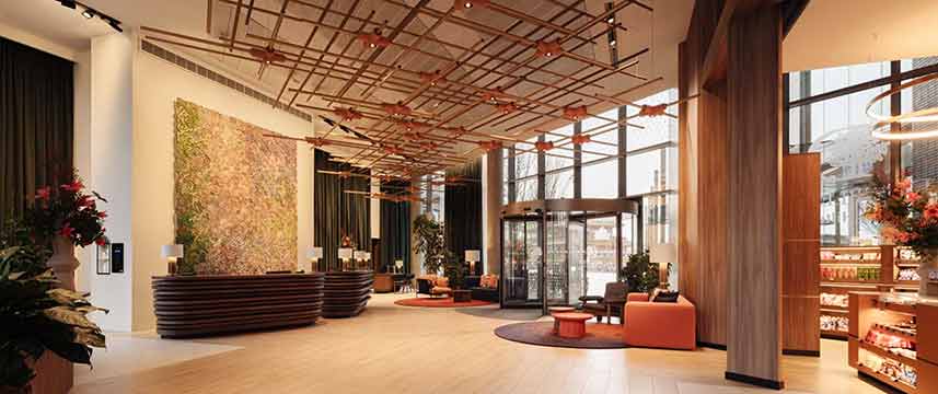 Doubletree by Hilton Amsterdam Lobby Doubletree by Hilton Amsterdam Lobby