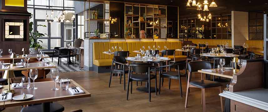 Doubletree by Hilton Bath - Bread Street Tables Doubletree by Hilton Bath - Bread Street Tables