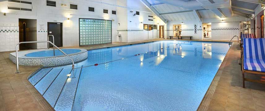 Doubletree by Hilton Hotel Bristol North Swimming Pool