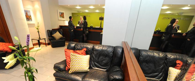 Drury Court - Lobby Drury Court - Lobby