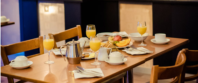 Dublin City Inn - Breakfast Table