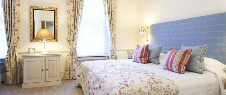 Durrants - Bedroom Double Durrants - Bedroom Double