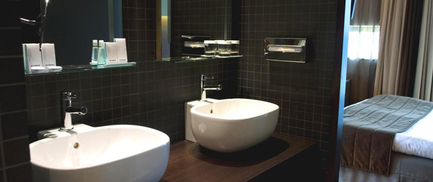 Dutch Design Hotel Artemis - Bathroom