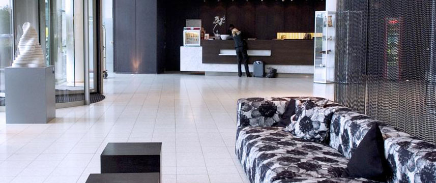 Dutch Design Hotel Artemis - Reception
