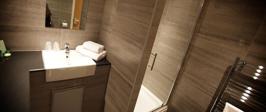 Eaton Hotel - Bathroom Eaton Hotel - Bathroom