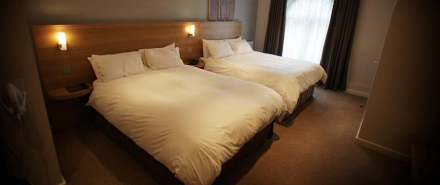 Eaton Hotel - Double Twin Eaton Hotel - Double Twin