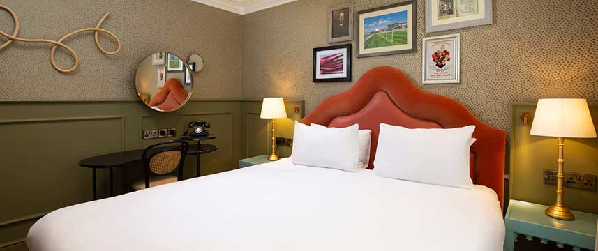 Elmbank Hotel King Room Elmbank Hotel King Room