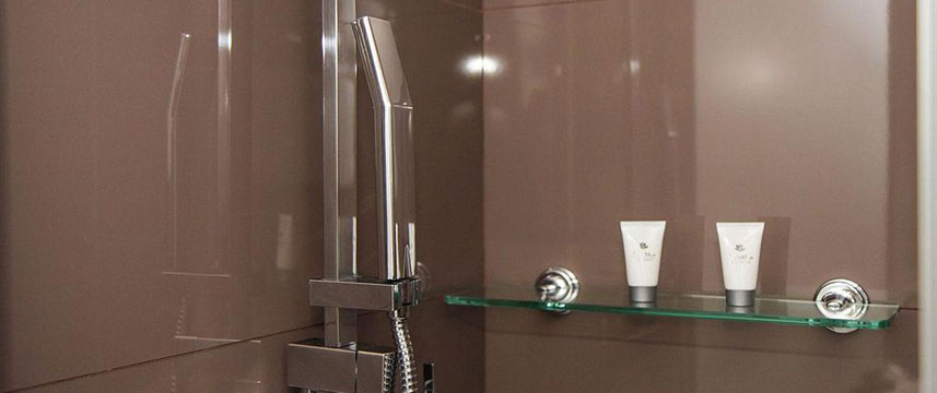 Esh Hotel - Bathroom Esh Hotel - Bathroom