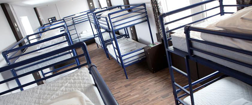 Euro Hostel - Large Dorm Room
