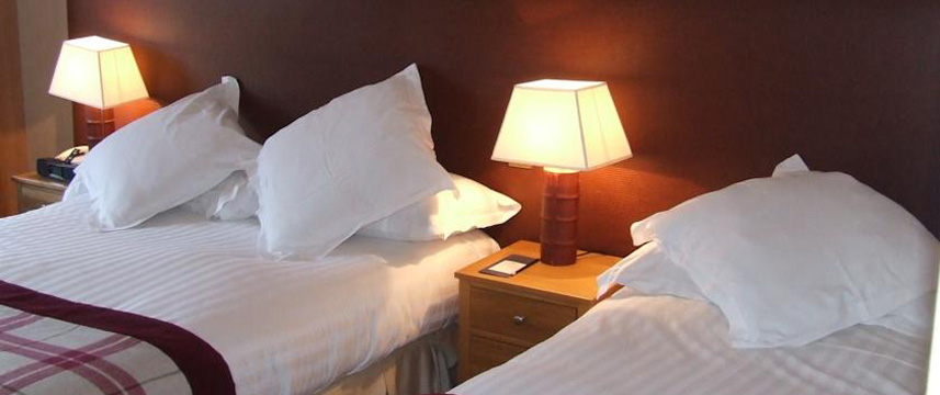Everglades Hotel - Bedroom Triple