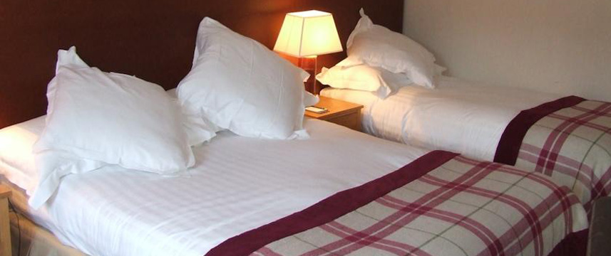 Everglades Hotel - Triple Bedroom