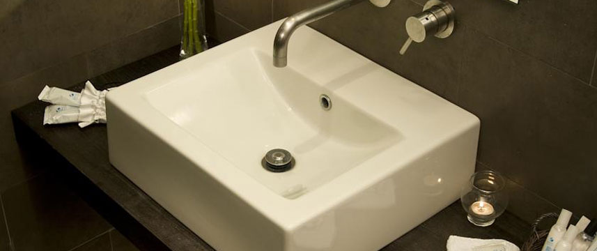 Excel Roma Ciampino - Bathroom Excel Roma Ciampino - Bathroom