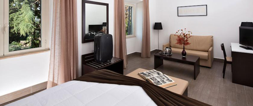Excel Roma Montemario - Junior Suite Excel Roma Montemario - Junior Suite