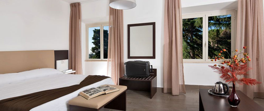 Excel Roma Montemario - Junior Suite Room
