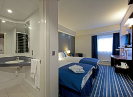 Holiday Inn Express Belfast City - Queens Quarter