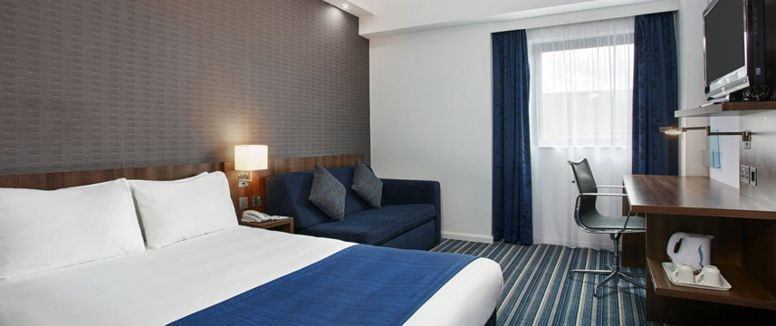 Express Belfast Queens Family Room Express Belfast Queens Family Room