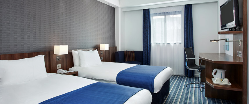 Express Belfast Queens Twin Express Belfast Queens Twin