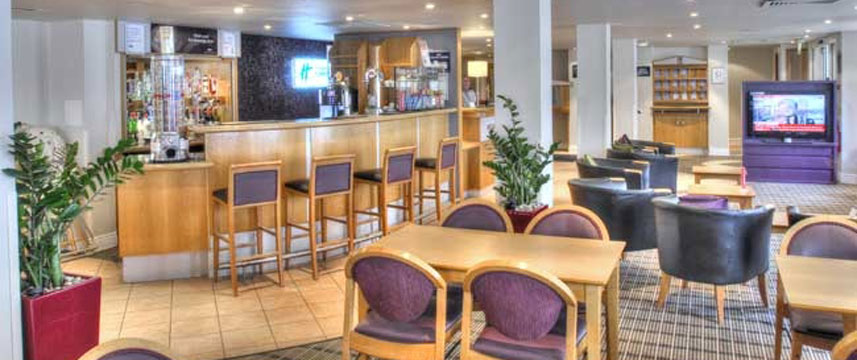 Express Waterfront Bar Area Express Waterfront Bar Area