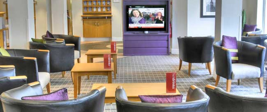 Express Waterfront Lounge Area Express Waterfront Lounge Area