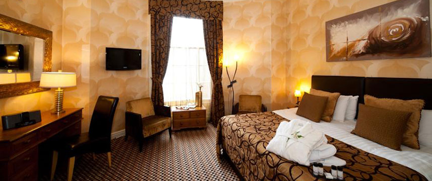 Feathers Hotel - Room Double Bed Feathers Hotel - Room Double Bed