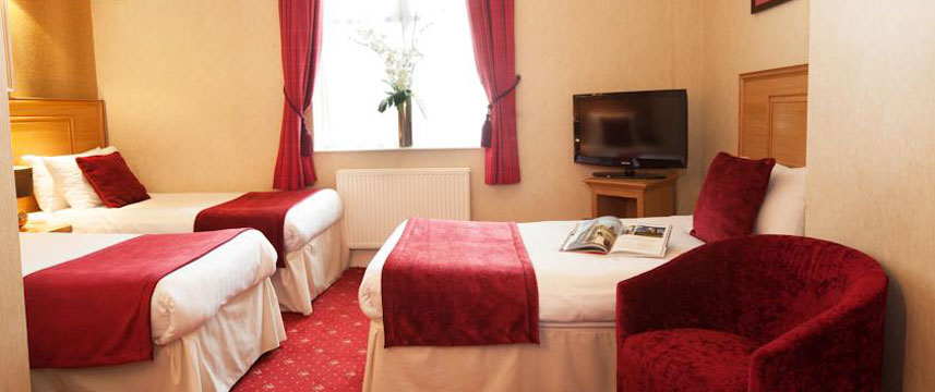 Feathers Hotel - Triple Room Feathers Hotel - Triple Room