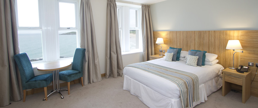 Fistral Beach Hotel and Spa - Sea View Bedroom