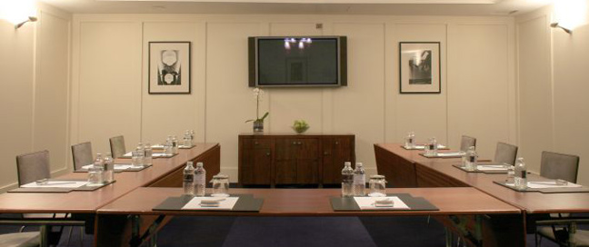 Fitzwilliam - Meeting Room
