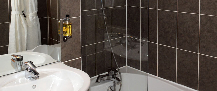 Fountain Court EQ2 Bathroom Fountain Court EQ2 Bathroom