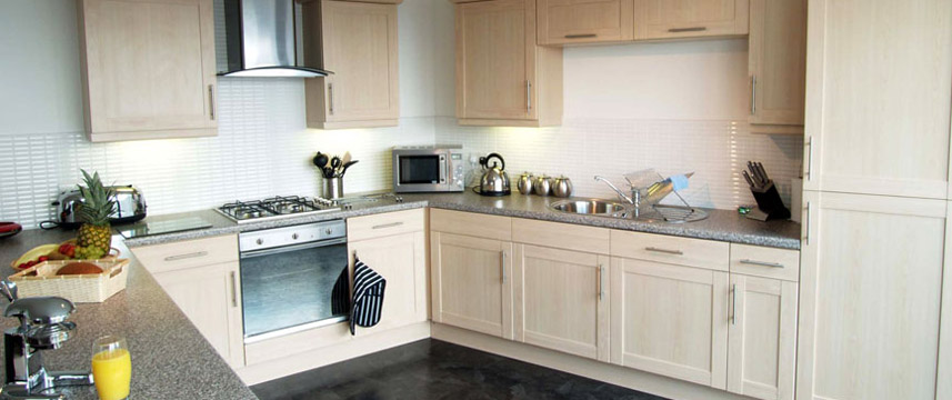 Fountain Court EQ2 Kitchen Area Fountain Court EQ2 Kitchen Area