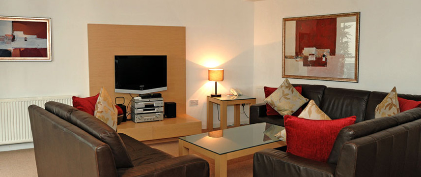 Fountain Court EQ2 Living Area Fountain Court EQ2 Living Area