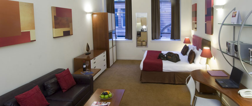 Fraser Suites Glasgow Apt Room