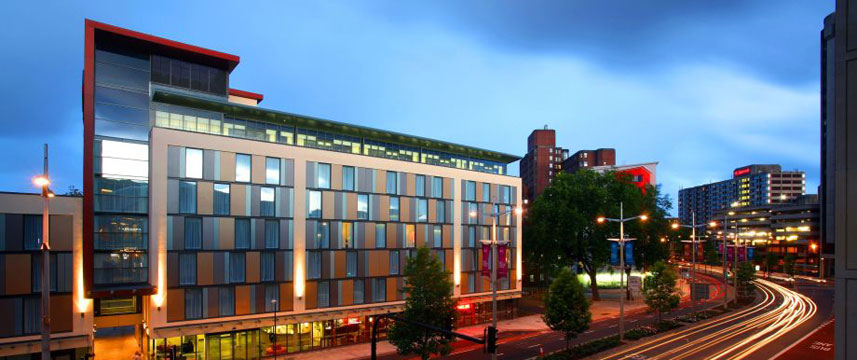 Future Inn Bristol - Exterior Night Future Inn Bristol - Exterior Night