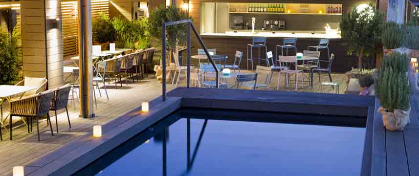 Gallery Hotel - Swimming Pool