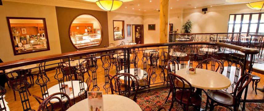 Galway Bay Hotel - Dining Area Galway Bay Hotel - Dining Area