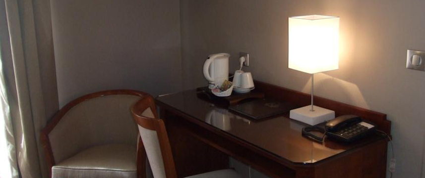 Gare Du Nord Desk Gare Du Nord Desk