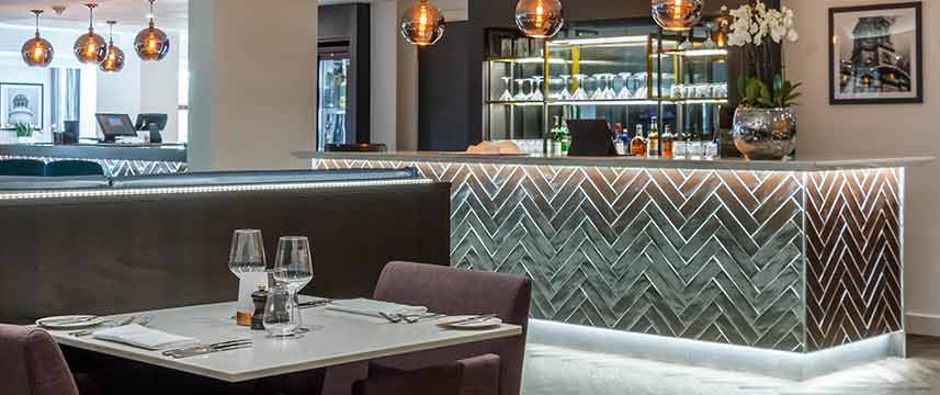 Garner Hotel Preston Samlesbury - Restaurant Tables Garner Hotel Preston Samlesbury - Restaurant Tables