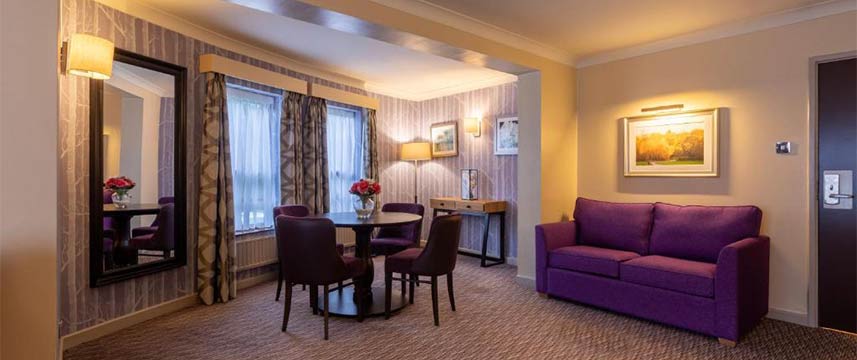 Gloucester Robinswood Hotel by Best Western - Suite Lounge